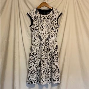Vince Camuto white and black for and flare dress